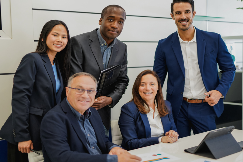 Atendimento consultivo em projetos gráficos corporativos